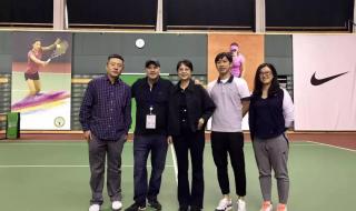 网球俱乐部 网球俱乐部