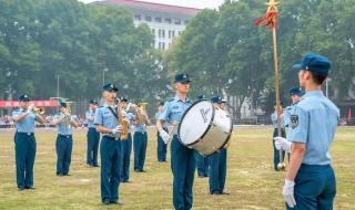 中国空军进行曲